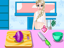 Elsa Cooking Soup Online