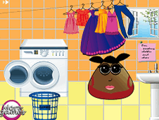 Pou Washing Clothes Online