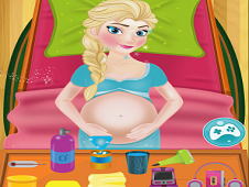Pregnant Elsa First Aid Online