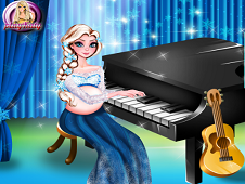 Pregnant Elsa Piano Performance