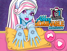 Abbey Bominable Manicure