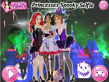 Princesses Spooky Selfie