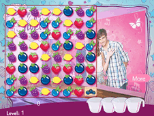 Violetta and Fruits Online