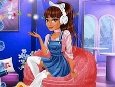 Ariana Grande Insta Stories Online