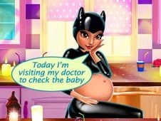 Catwoman Pregnant Online
