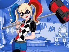 Harley Quinn Catches Objects