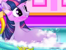 Pregnant Sparkle Spa