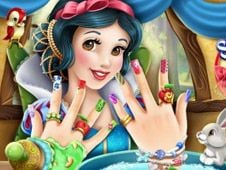 Snow White Nails